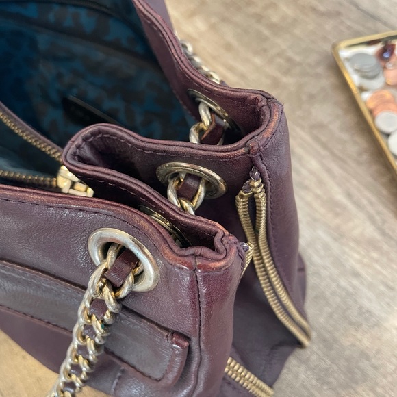 Rebecca Minkoff Swing Shoulder Bag in Plum Wine - Picture 6 of 7